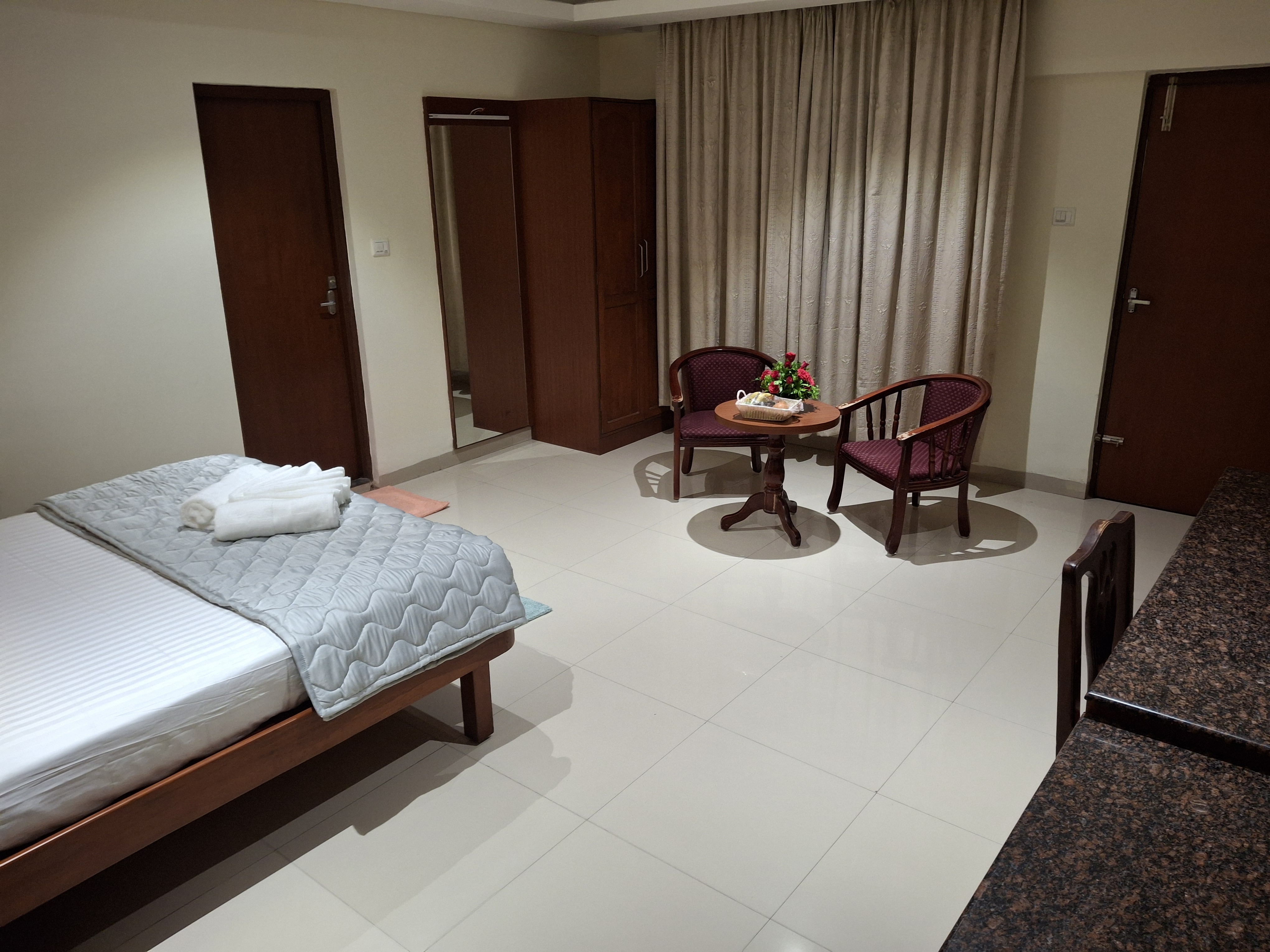 Dhanunjaya's Luxury Hotel- Hosur - Tap to explore photos
