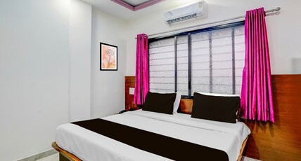 Super Hotel O Nashik Road Railway Station Room Type - Super Deluxe Twin Room