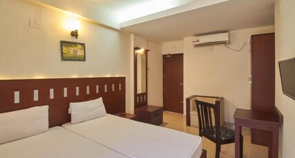 Hotel Metro Kochin Room Type - Standard Non AC Room