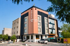 Hotel Sudha Inn