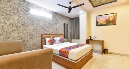 FabHotel Prime Royal Elite Room Type - Deluxe Room