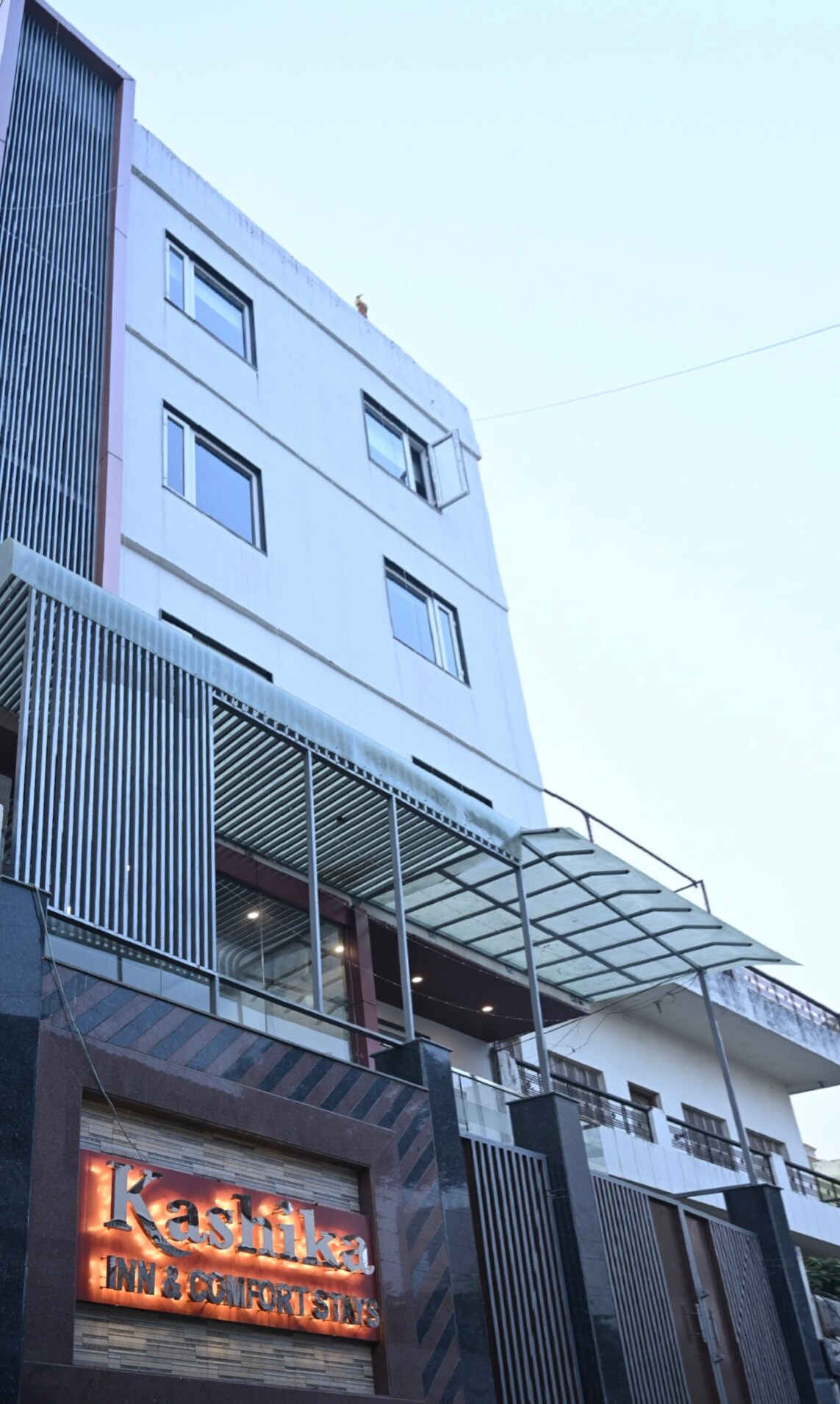 Kashika Inn & Comfort Stays - Tap to explore photos