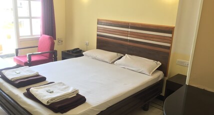 Hotel SunRock Room Type - Standard Double Room AC