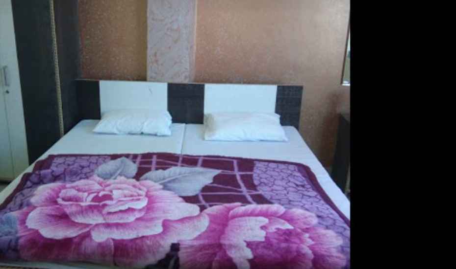 Radison Hotel - Tap to explore photos