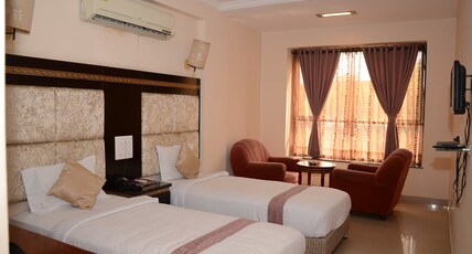 HOTEL ORIENTINN Room Type - ORIENT Executive Room Twin Bed