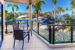 Radisson Blu Resort Fiji Denarau Island