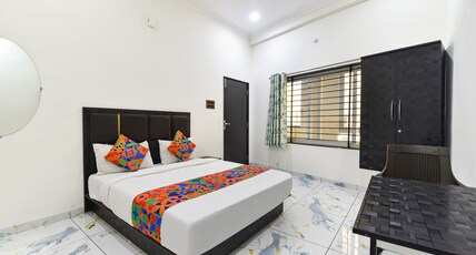 FabHotel Choice Inn Room Type - Deluxe Room FabHotel Choice Inn Room Type - Deluxe Room