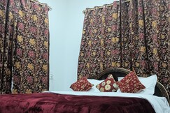 IZUM RETREAT