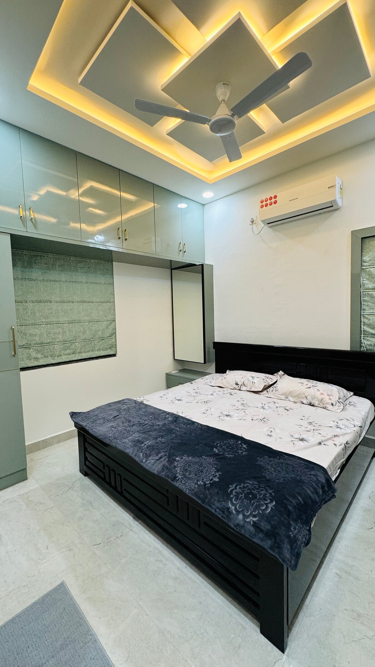New luxurious 2 bhk US consulate - Tap to explore photos