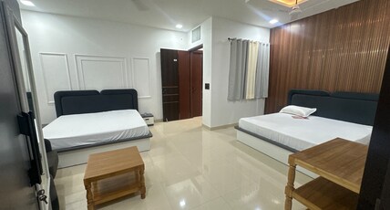 Azlan Residency Room Type - Bedroom 7