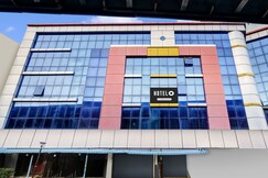 Hotel O Padmavathi Puram Near Railway Station