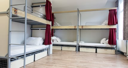 St Christophers Inn Paris Gare du Nord Room Type - Bed in 8-Bed Dormitory Room with Private Bathroom