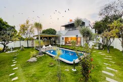 Paradise Pool Villa|30min from E-city|6pax|BBQ