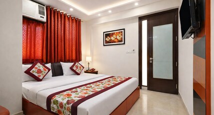 Hotel Renox by Star Inn Near Delhi Airport Room Type - Deluxe Room With Free Parking