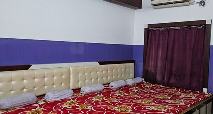 Bhagwan Palace Room Type - Bedroom 3