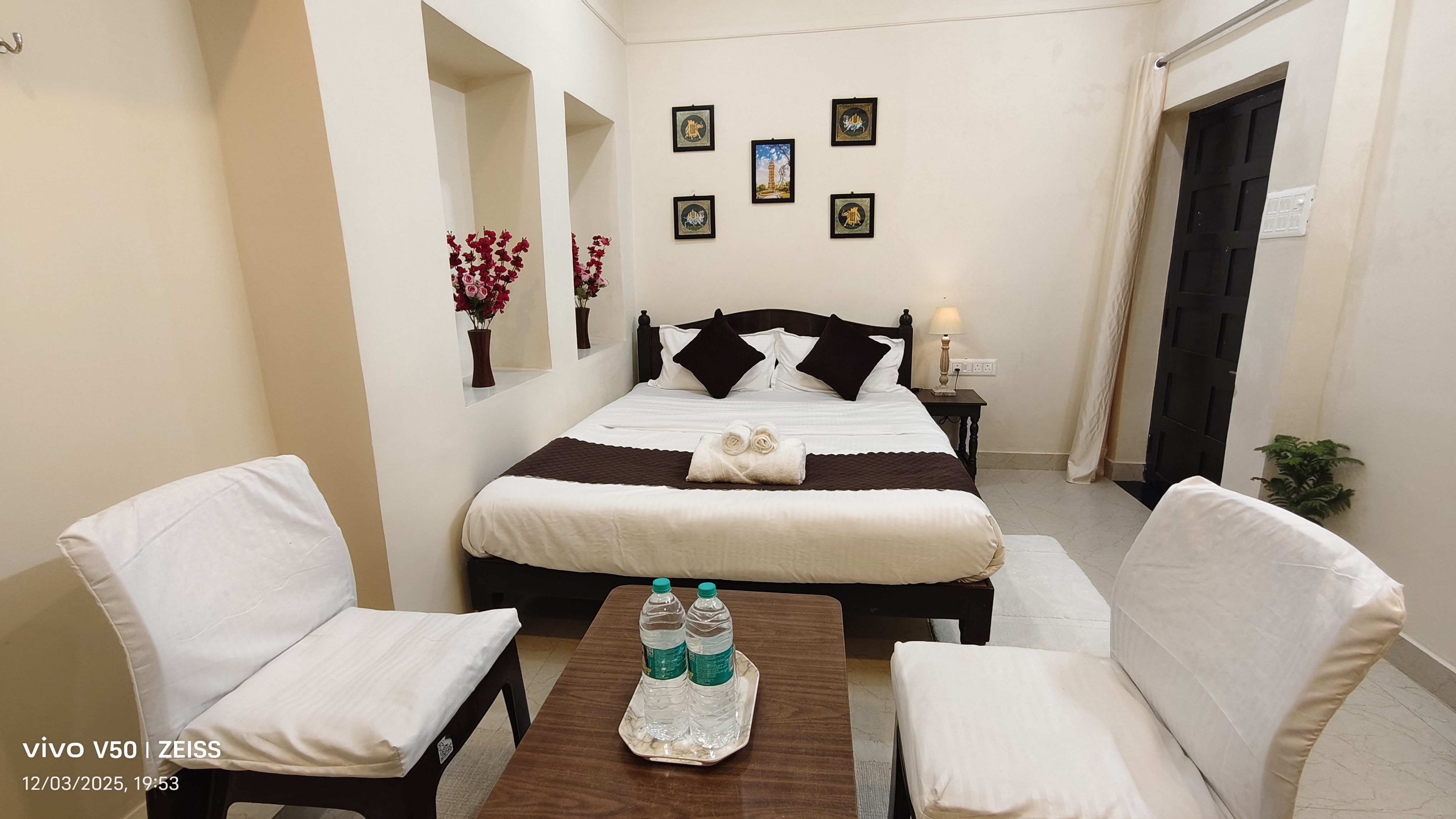 Parinuj homestay - Tap to explore photos