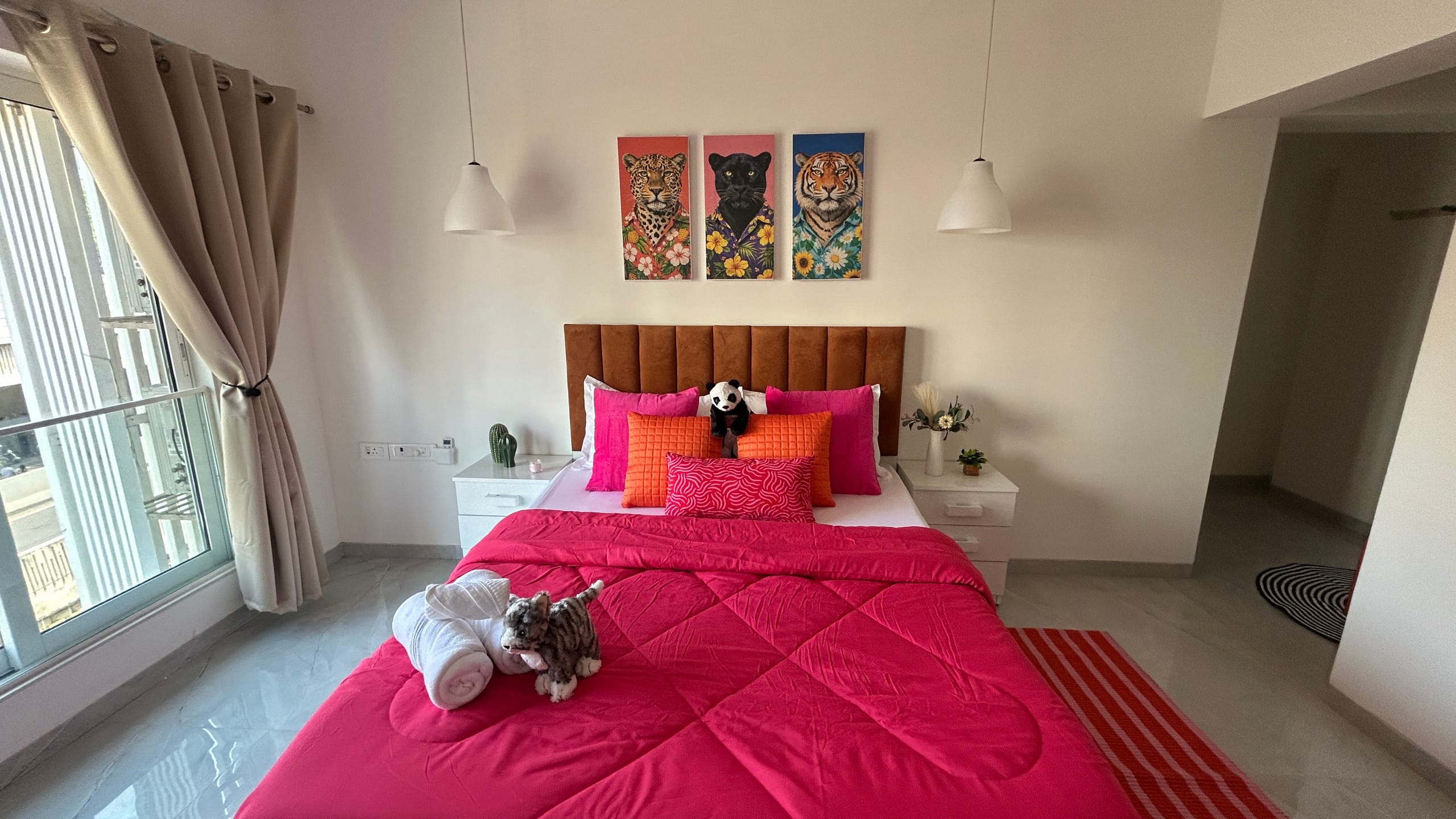 Casa kaleido 2BHK near BKC NMACC Gym access - Tap to explore photos