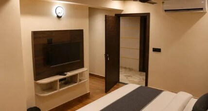 FabHotel Dogma Stay Room Type - Deluxe Room