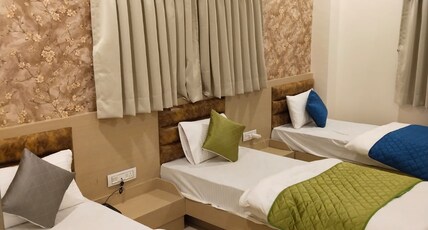 Hotel Krishna Park Room Type - Family Room Hotel Krishna Park Room Type - Family Room