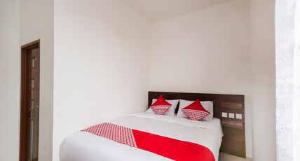 Hotel O Cibeureum Residence Room Type - Indonesia Deluxe Double