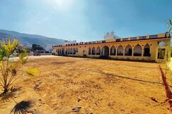 The Rose Bagh Resort