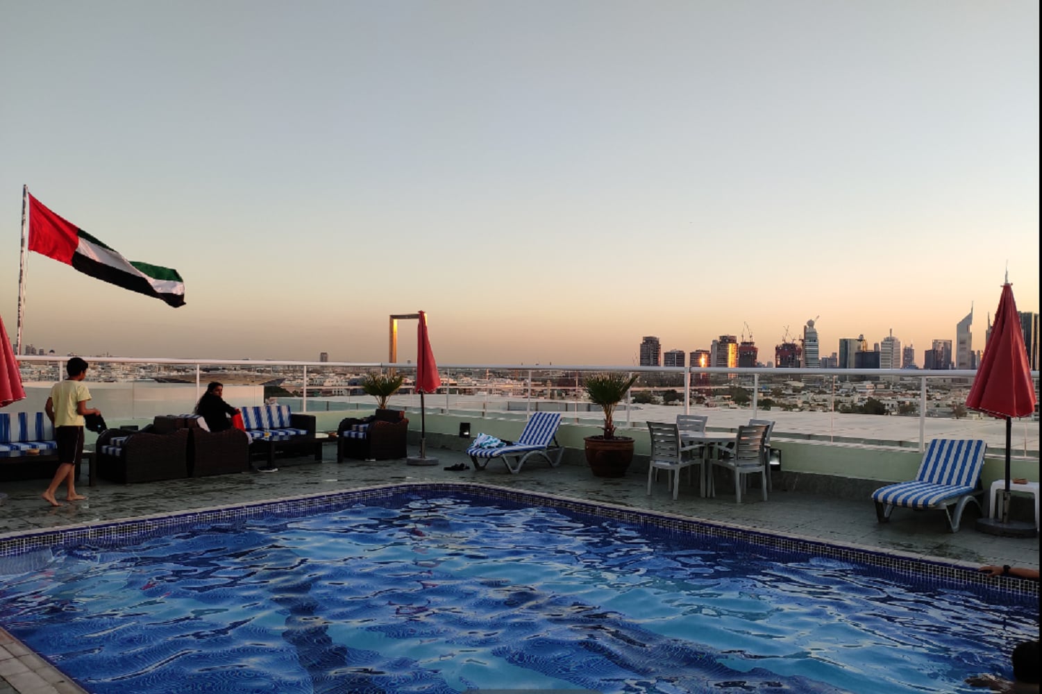 Wescott Plaza Hotel Apartments Bur Dubai - Tap to explore photos