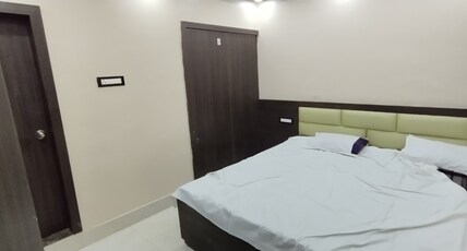 PREM VATIKA INN HOTEL Room Type - Bedroom 7
