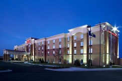 Hampton Inn & Suites by Hilton Omaha Southwest-La Vista