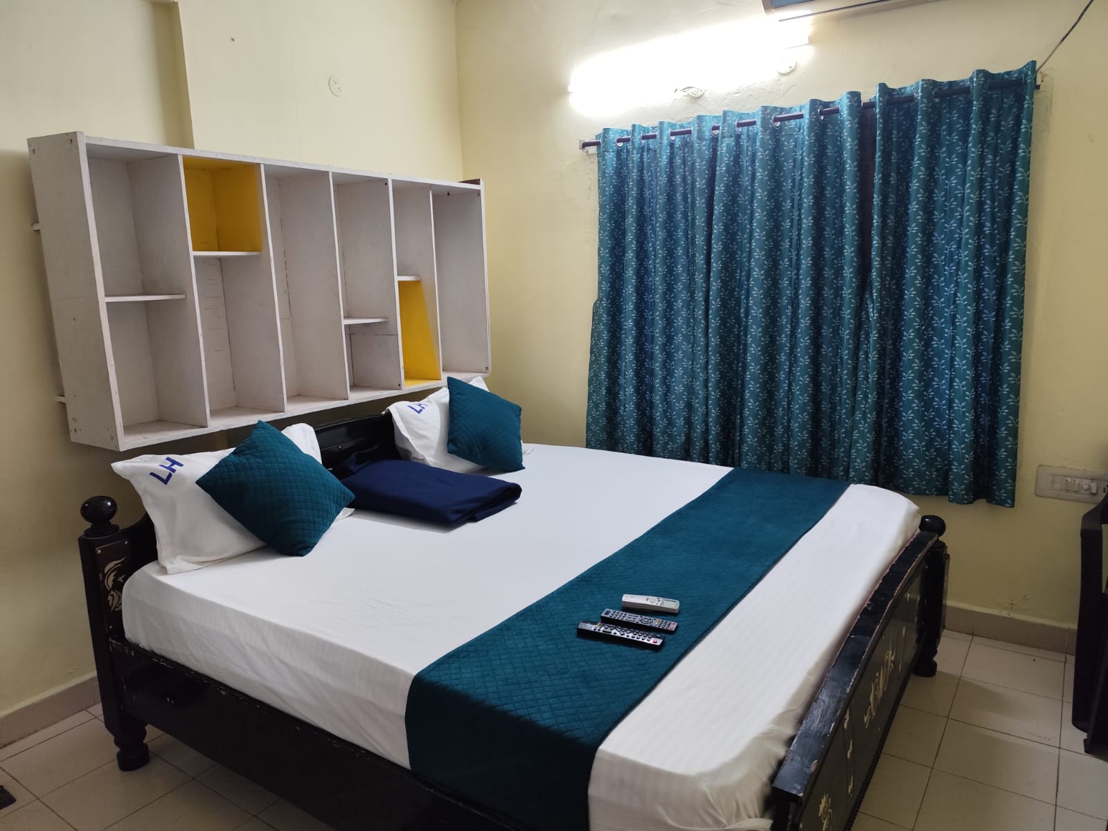 Lighten Homestay - Tap to explore photos