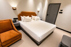Address of Hotel Nova Ways