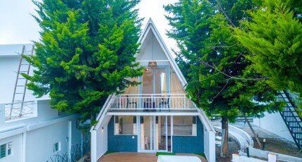 Cucuu Nest Coonoor By VOYE HOMES Room Type - 1 BHK Private A Frame Villa