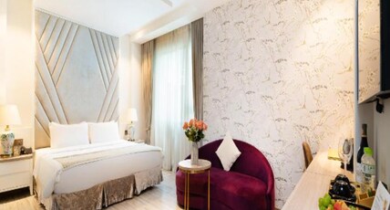 The Solith Hotel Managed by Nicecy Room Type - Suite with Bathtub and City View - Free Daily In-room Minibar The Solith Hotel Managed by Nicecy Room Type - Suite with Bathtub and City View - Free Daily In-room Minibar