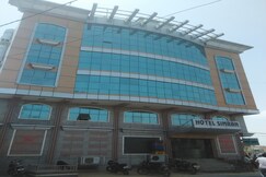 Hotel Simran & Restaurant