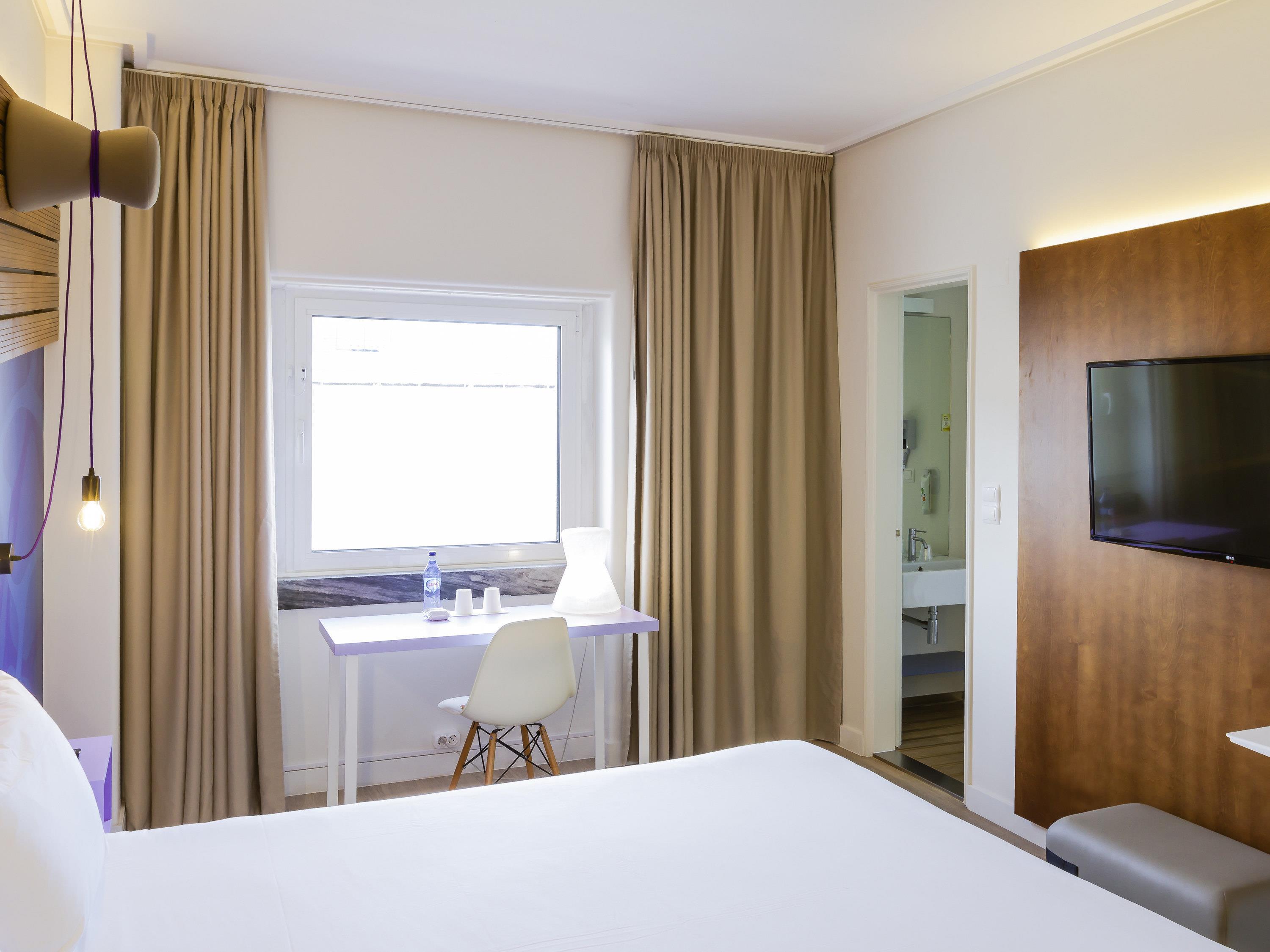 ibis Styles Lisboa Centro Liberdade NE - Tap to explore photos