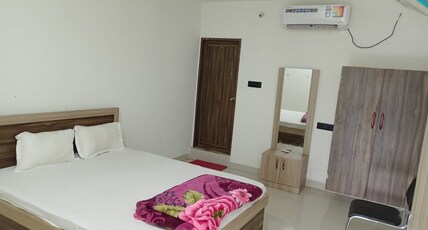 HOTEL SRI GUNINA PRIDE Room Type - AC 2 BED