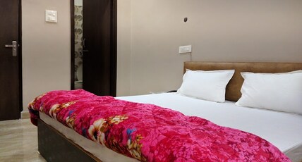 Mye Homestay near Golden Temple Room Type - Bedroom 2