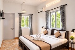 Altrude Villa | Rooms Near Beach