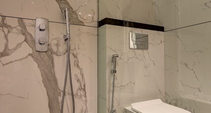 Hotel Mumbai House Thane Room Type - Luxury Room