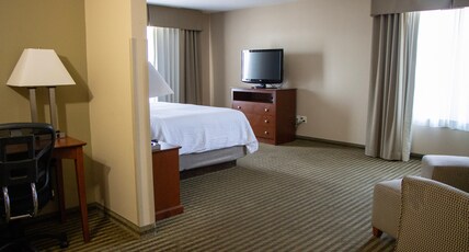 Holiday Inn Express Walla Walla, an IHG Hotel Room Type - 1 King Suite