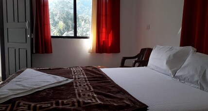 Munnar Falcuns Castle Room Type - Standard Room Queen Bed