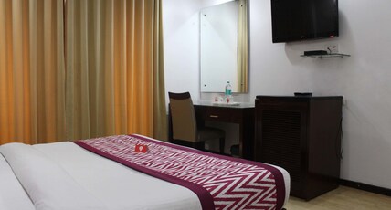 Hotel Kailash Room Type - Deluxe room