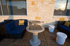Tru by Hilton Allen Dallas