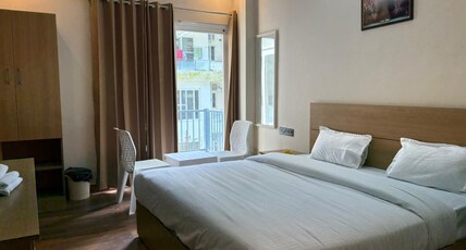 Hotel Abline The Oaks Room Type - Deluxe Double Room with Balcony