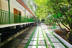 Nutmeg Farmstay 4BHK with pool, Vadakkencherry