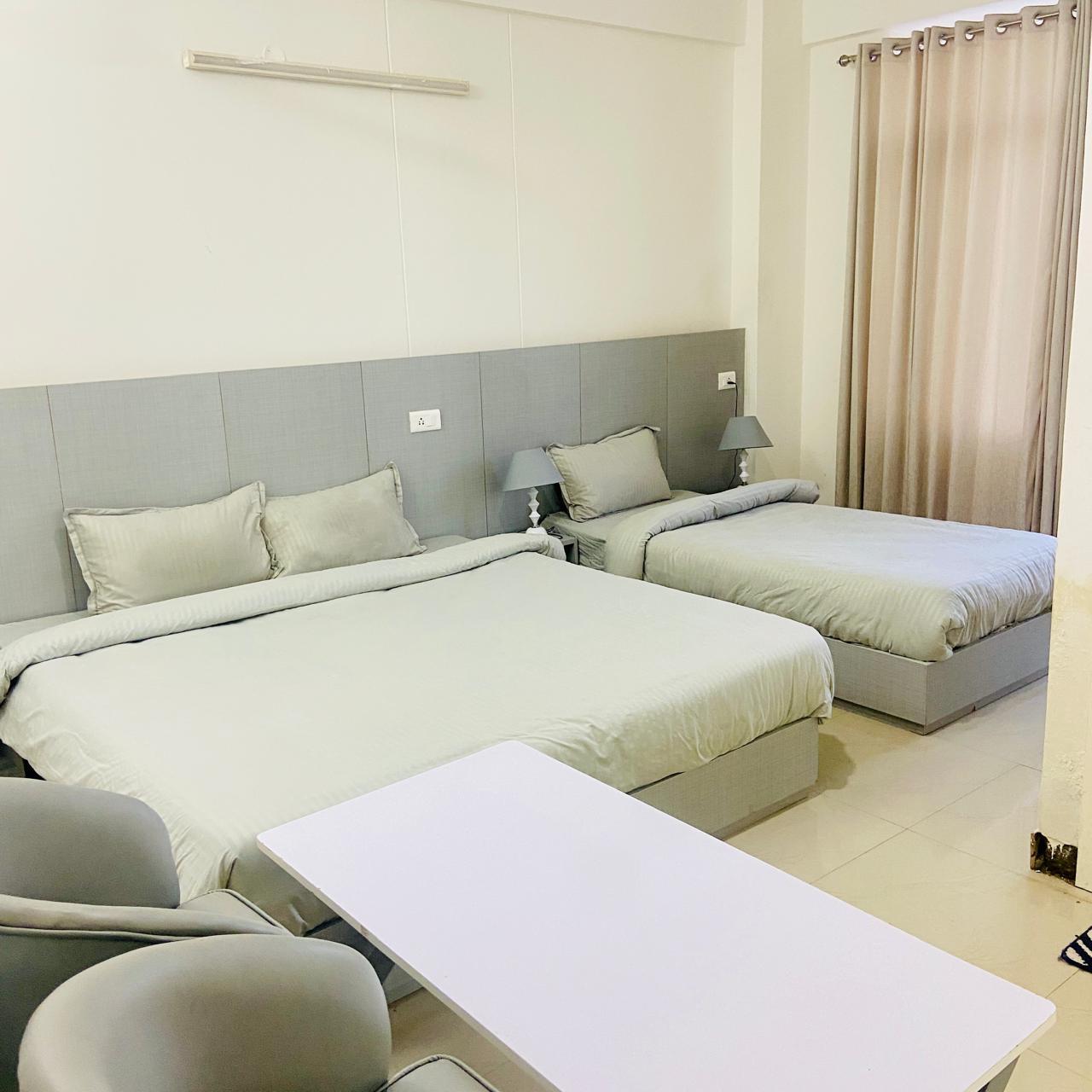 Lords Studio Inn Chintpurni - Tap to explore photos