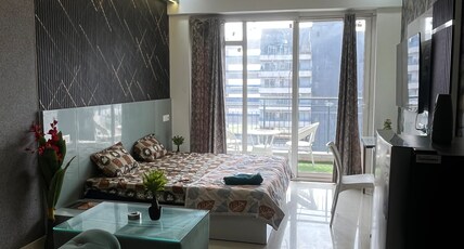Luxurious Stay Room Type - Luxurious Stay