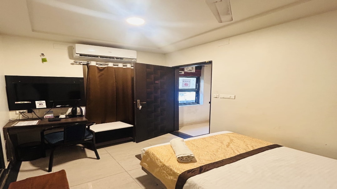 Hotel Gowtham - Tap to explore photos