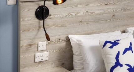 Mercure Brighton Seafront Hotel Room Type - Classic accessible room with 1 double bed