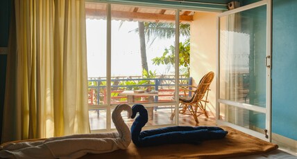 Gokarnastops Cafe and Stay Room Type - Beachfront Ac Cottages with Balcony