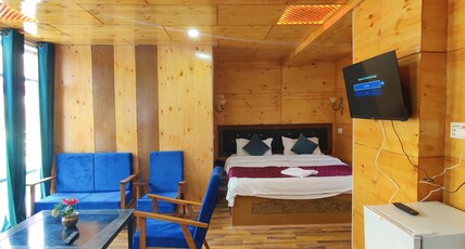 Hotel The Royal Kargil (Riverside) Room Type - Penthouse Suite